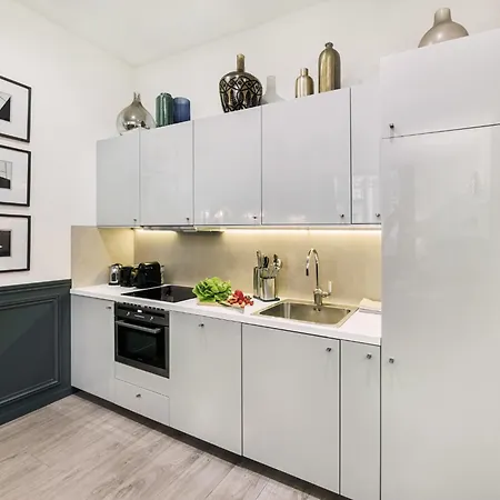 Appartamento Livinparis - Luxury 3 Bedrooms République I