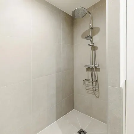 Livinparis - Luxury 3 Bedrooms République I *