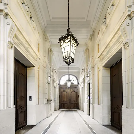Livinparis - Luxury 3 Bedrooms République I Appartamento