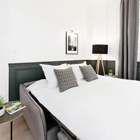 Livinparis - Luxury 3 Bedrooms Republique I *